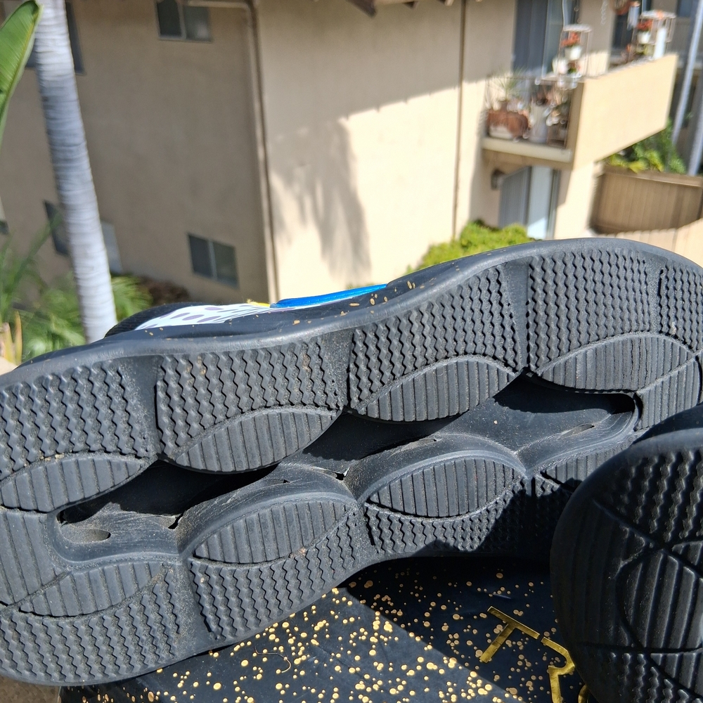 Stylish Multicolor Athletic Shoes - Picture 13 of 15